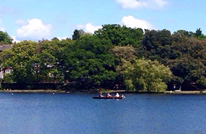 Roath Park - Coach Hire Cardiff